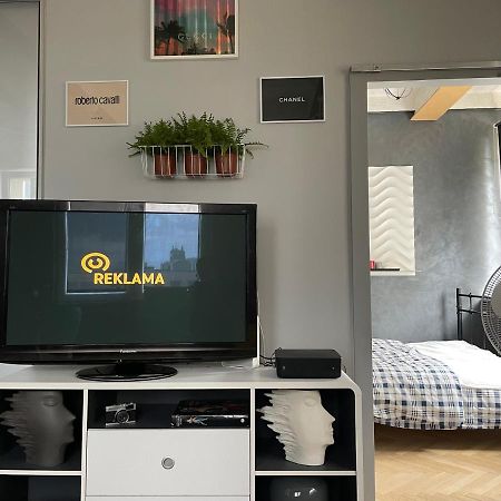 Grey Gucci Apartment City Center Varšava Exteriér fotografie