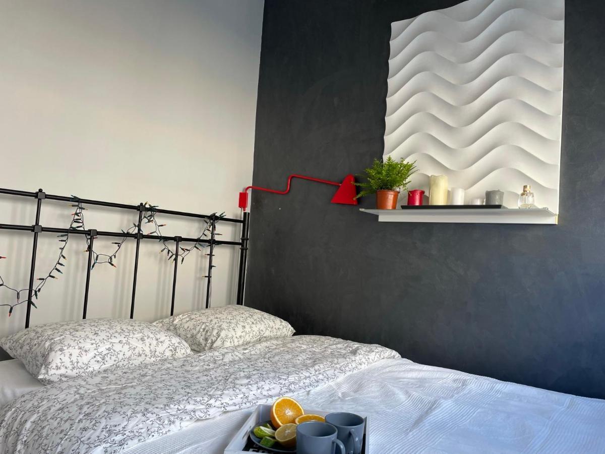 Grey Gucci Apartment City Center Varšava Exteriér fotografie