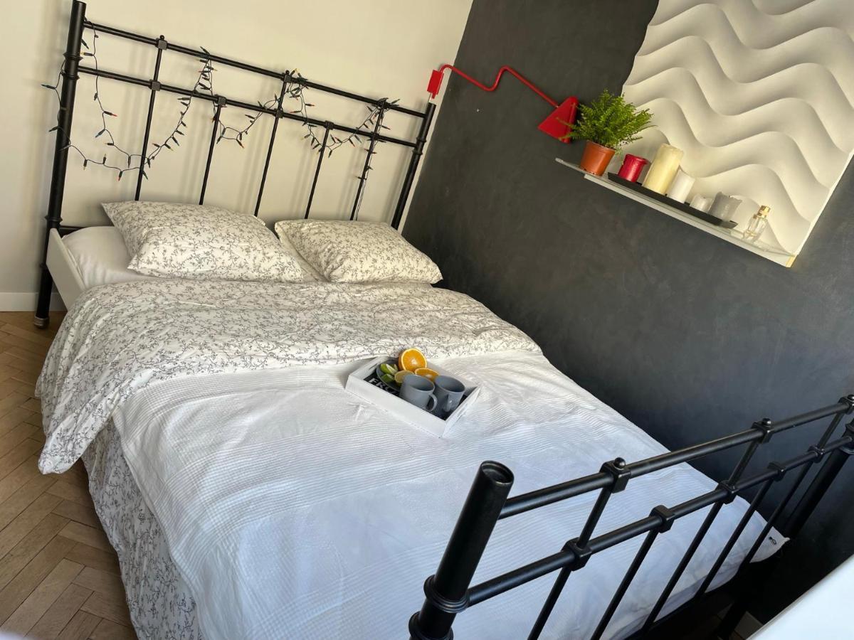 Grey Gucci Apartment City Center Varšava Exteriér fotografie